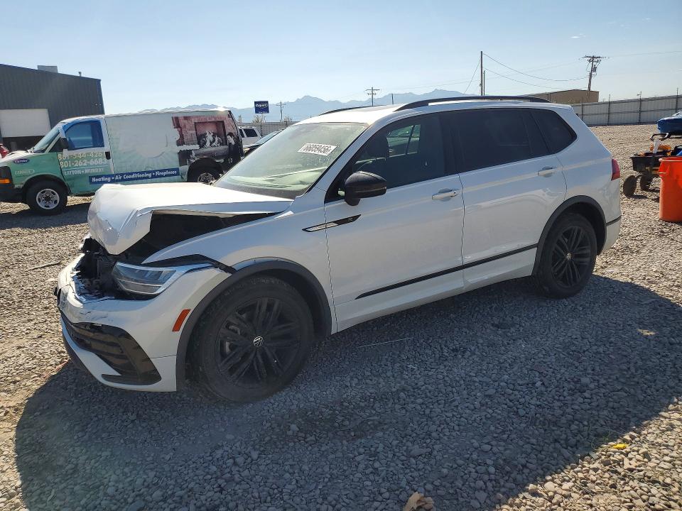 66059456 :رقم المزاد ، 3VV8B7AX6NM066799 vin ، 2022 Volkswagen Tiguan مزاد بيع