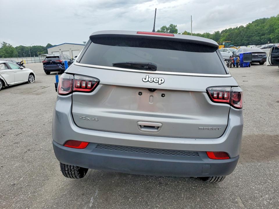 Продаж на аукціоні авто 2022 Jeep Compass, vin: 3C4NJDAB5NT213904, номер лоту: 63879486