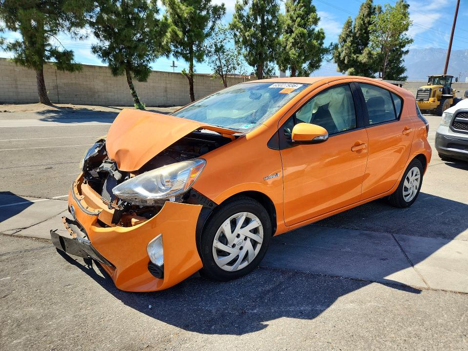 2015 Toyota Prius C მანქანა იყიდება აუქციონზე, vin: JTDKDTB39F1102695, აუქციონის ნომერი: 65027936