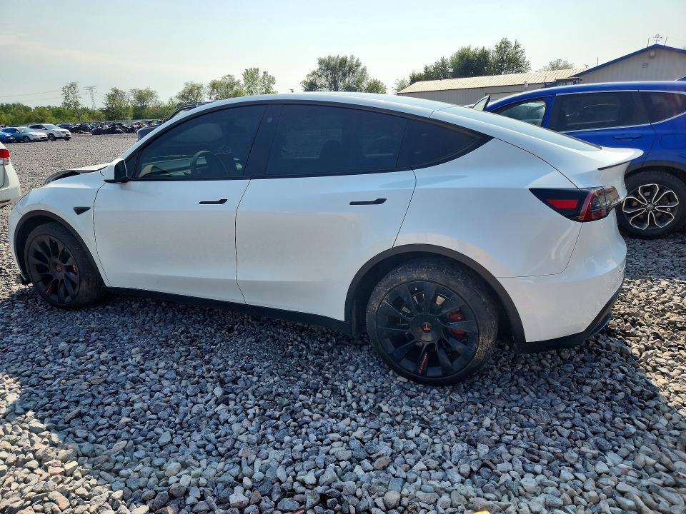 2023 Tesla Model Y მანქანა იყიდება აუქციონზე, vin: 7SAYGDEEXPA028300, აუქციონის ნომერი: 63917766