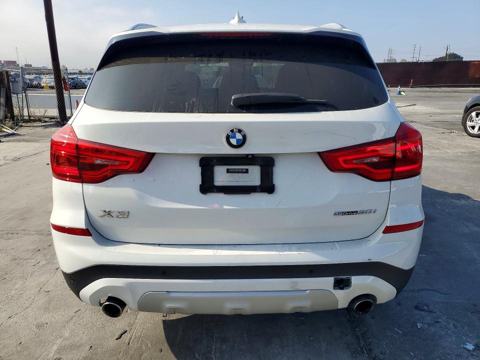 63704586 :رقم المزاد ، 5UXTR7C51KLR51259 vin ، 2019 Bmw X3 مزاد بيع