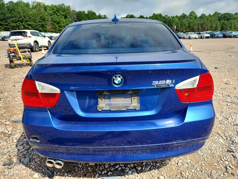 2007 Bmw 328 მანქანა იყიდება აუქციონზე, vin: WBAVC53577FZ75973, აუქციონის ნომერი: 63528436