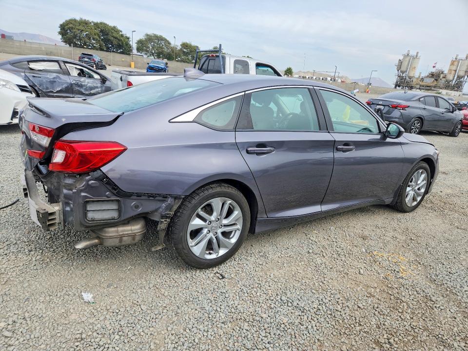 64974956 :رقم المزاد ، 1HGCV1F14JA227659 vin ، 2018 Honda Accord مزاد بيع