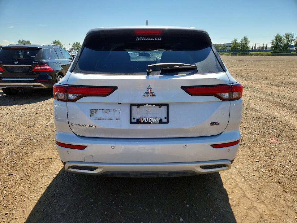 Продажа на аукционе авто 2024 Mitsubishi Outlander, vin: JA4J4VA84RZ631816, номер лота: 63564206