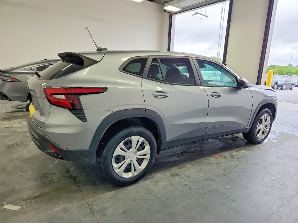 63334586 :رقم المزاد ، KL77LFE21RC222171 vin ، 2024 Chevrolet Trax مزاد بيع
