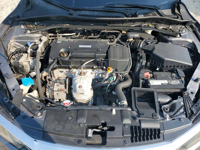 Продажа на аукционе авто 2017 Honda Accord, vin: 1HGCR2F94HA040173, номер лота: 64382036