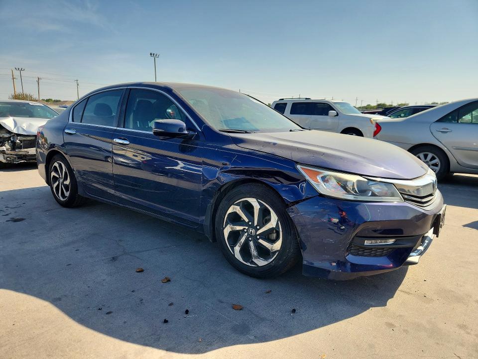 2017 Honda Accord მანქანა იყიდება აუქციონზე, vin: 1HGCR2F93HA256774, აუქციონის ნომერი: 66436606
