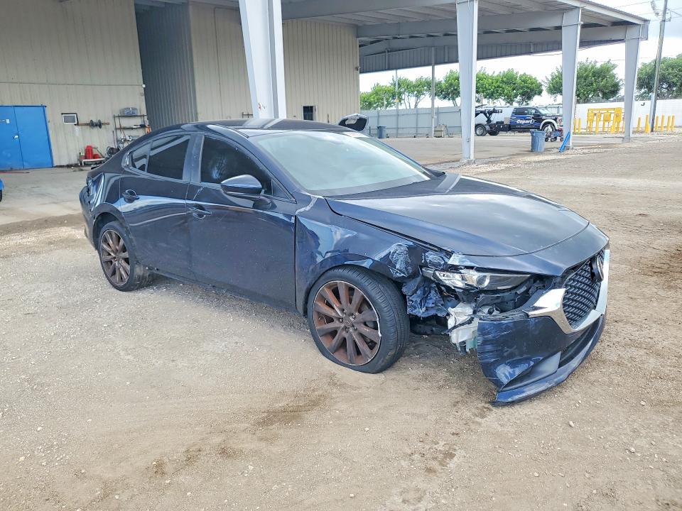 66992336 :رقم المزاد ، JM1BPABLXM1338264 vin ، 2021 Mazda 3 مزاد بيع
