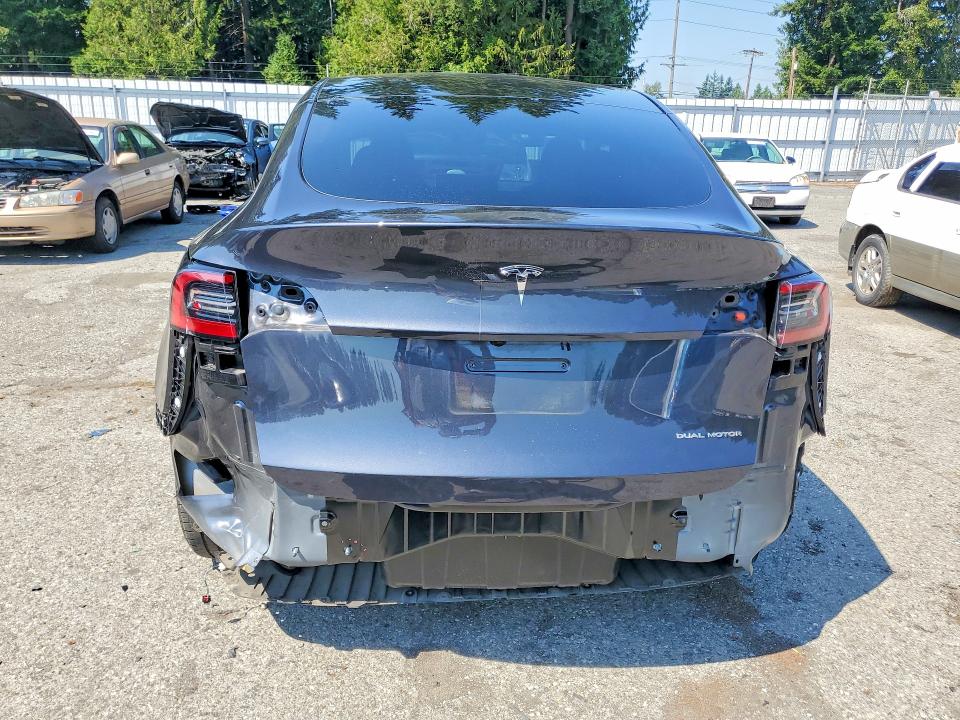 64497316 :رقم المزاد ، 7SAYGDEE4RF013801 vin ، 2024 Tesla Model Y مزاد بيع