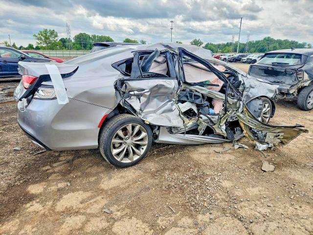 Продаж на аукціоні авто 2015 Chrysler 200, vin: 1C3CCCBG3FN729898, номер лоту: 64558396