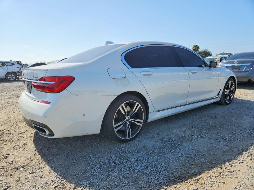 Продаж на аукціоні авто 2017 Bmw 750, vin: WBA7F0C50HGM20944, номер лоту: 63777696