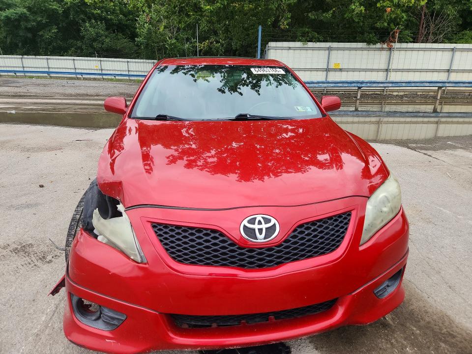 2011 Toyota Camry მანქანა იყიდება აუქციონზე, vin: 4T1BF3EK1BU672644, აუქციონის ნომერი: 64963166
