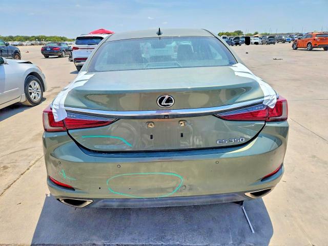 64315246 :رقم المزاد ، 58ABZ1B11KU001796 vin ، 2019 Lexus Es مزاد بيع
