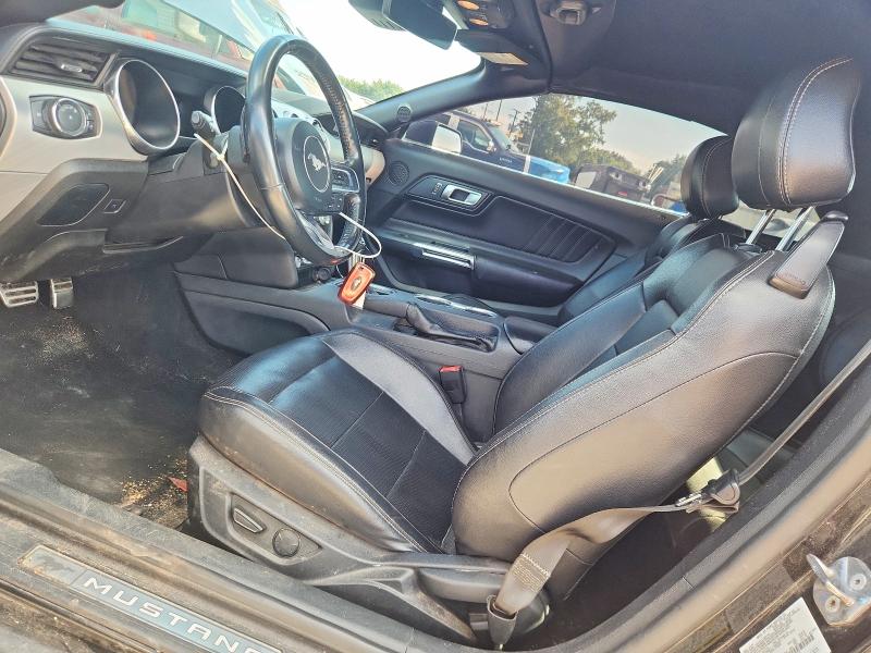 65693646 :رقم المزاد ، 1FATP8UH1M5107144 vin ، 2021 Ford Mustang مزاد بيع