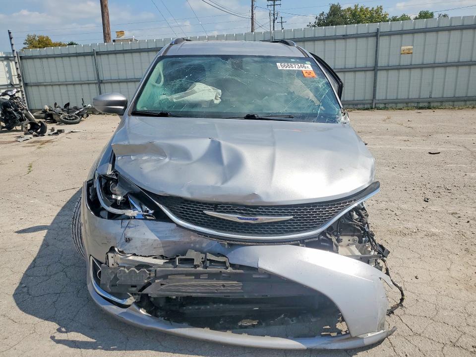 66887346 :رقم المزاد ، 2C4RC1BG4KR523478 vin ، 2019 Chrysler Pacifica مزاد بيع