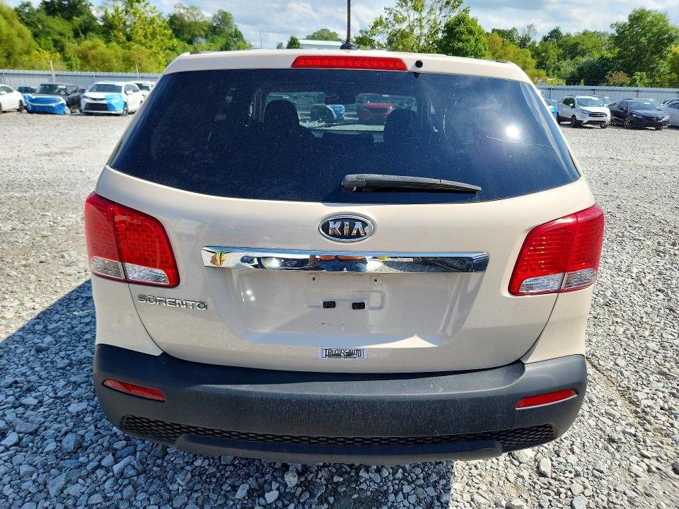 Продажа на аукционе авто 2011 Kia Sorento, vin: 5XYKT3A14BG146312, номер лота: 64895666
