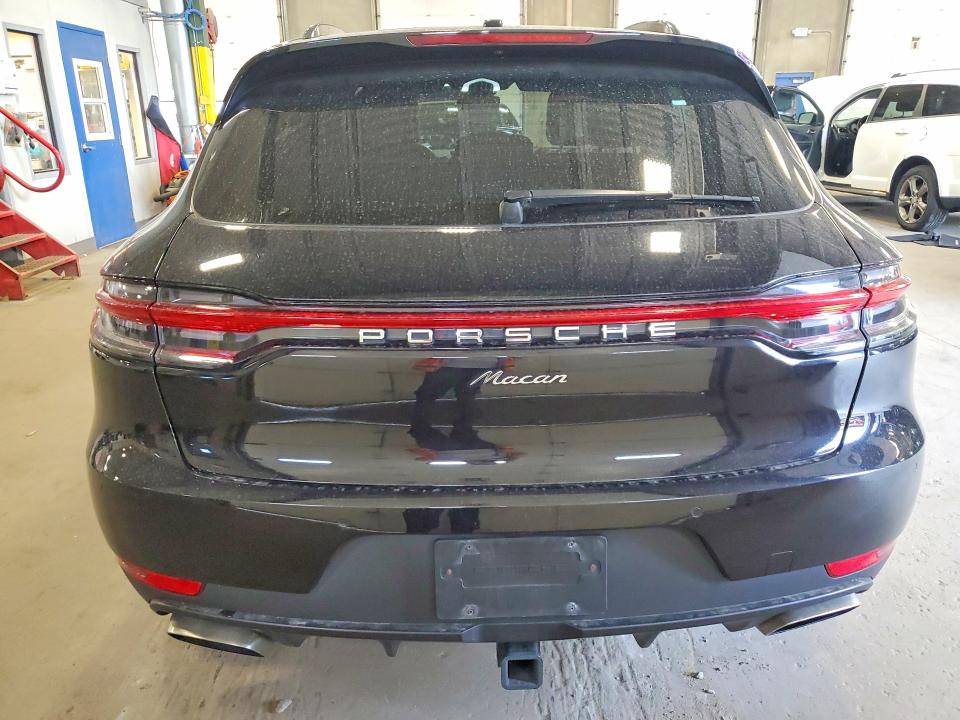 65116216 :رقم المزاد ، WP1AA2A52KLB05596 vin ، 2019 Porsche Macan مزاد بيع