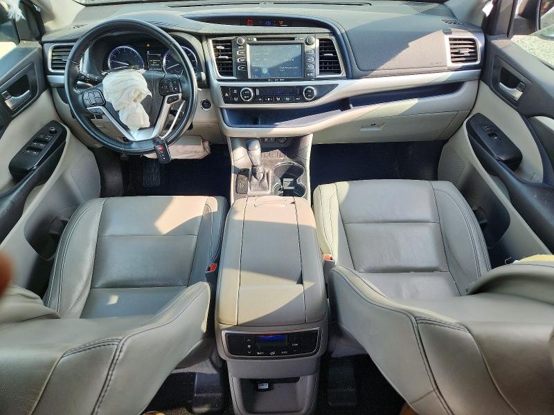 2018 Toyota Highlander მანქანა იყიდება აუქციონზე, vin: 5TDJZRFH6JS554170, აუქციონის ნომერი: 67002096
