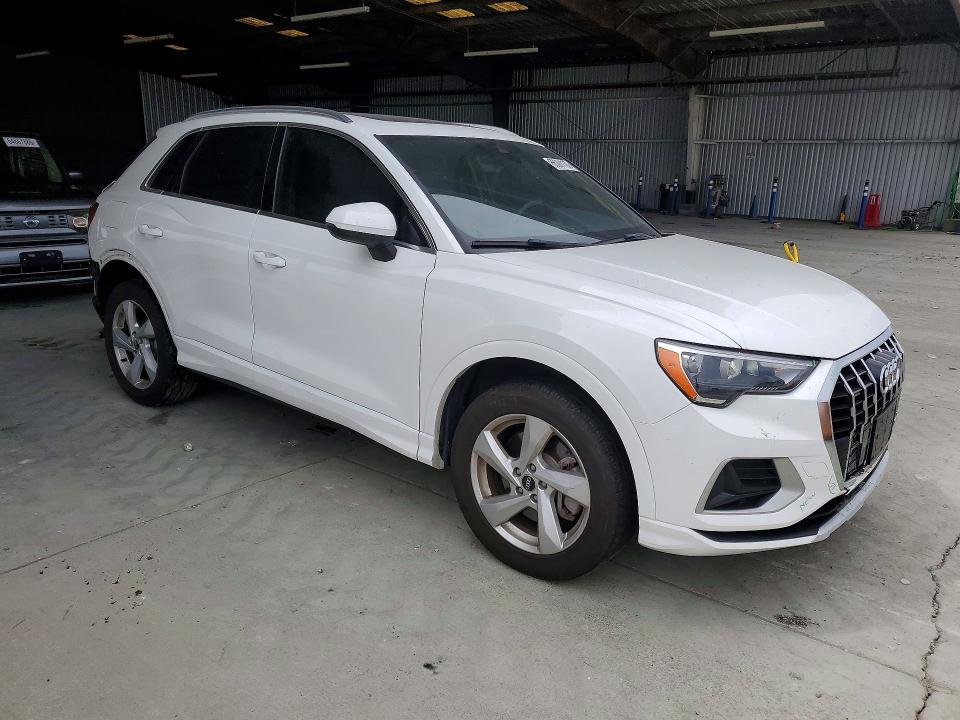 Продаж на аукціоні авто 2021 Audi Q3, vin: WA1AUCF3XM1065475, номер лоту: 65381166