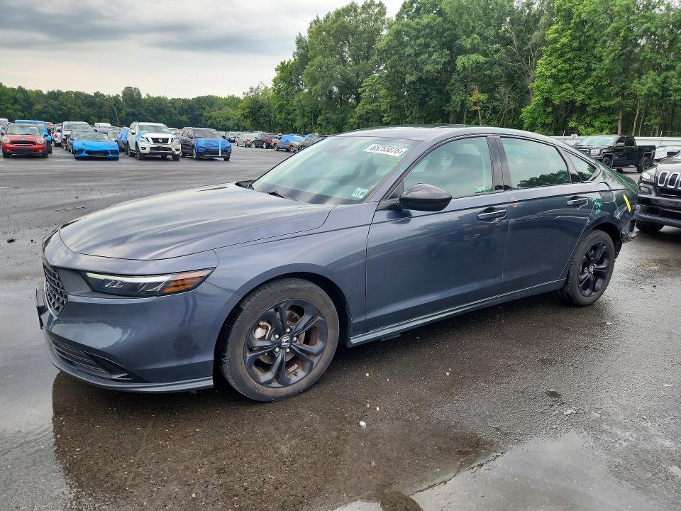 65255876 :رقم المزاد ، 1HGCY1F42SA006256 vin ، 2025 Honda Accord مزاد بيع