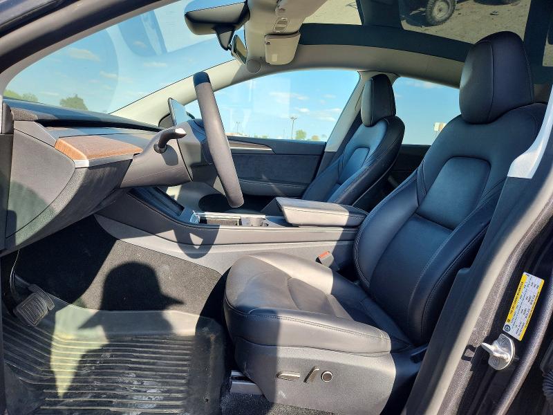 66184726 :رقم المزاد ، 7SAYGAEE6SF272407 vin ، 2025 Tesla Model Y مزاد بيع