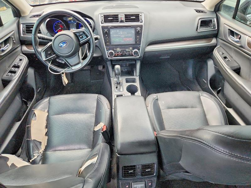 65300616 :رقم المزاد ، 4S3BNAN62J3034809 vin ، 2018 Subaru Legacy مزاد بيع