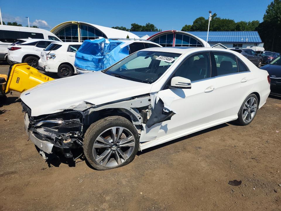 65223466 :رقم المزاد ، WDDHF5KB9EB022559 vin ، 2014 Mercedes-benz E مزاد بيع
