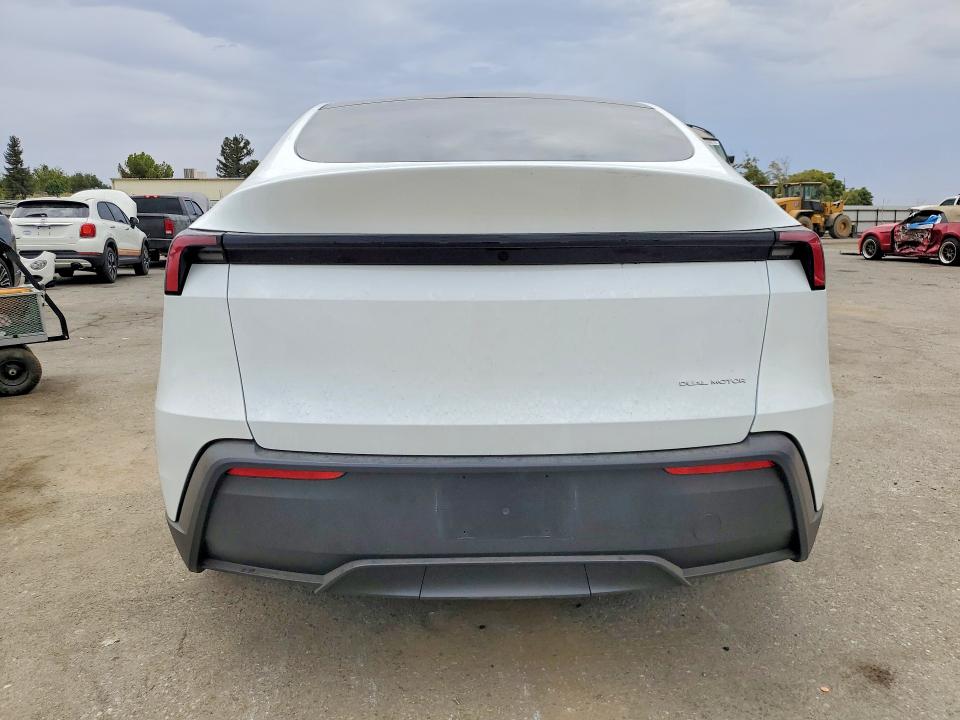 66571826 :رقم المزاد ، 7SAYGDEE7TA663341 vin ، 2026 Tesla Model Y مزاد بيع