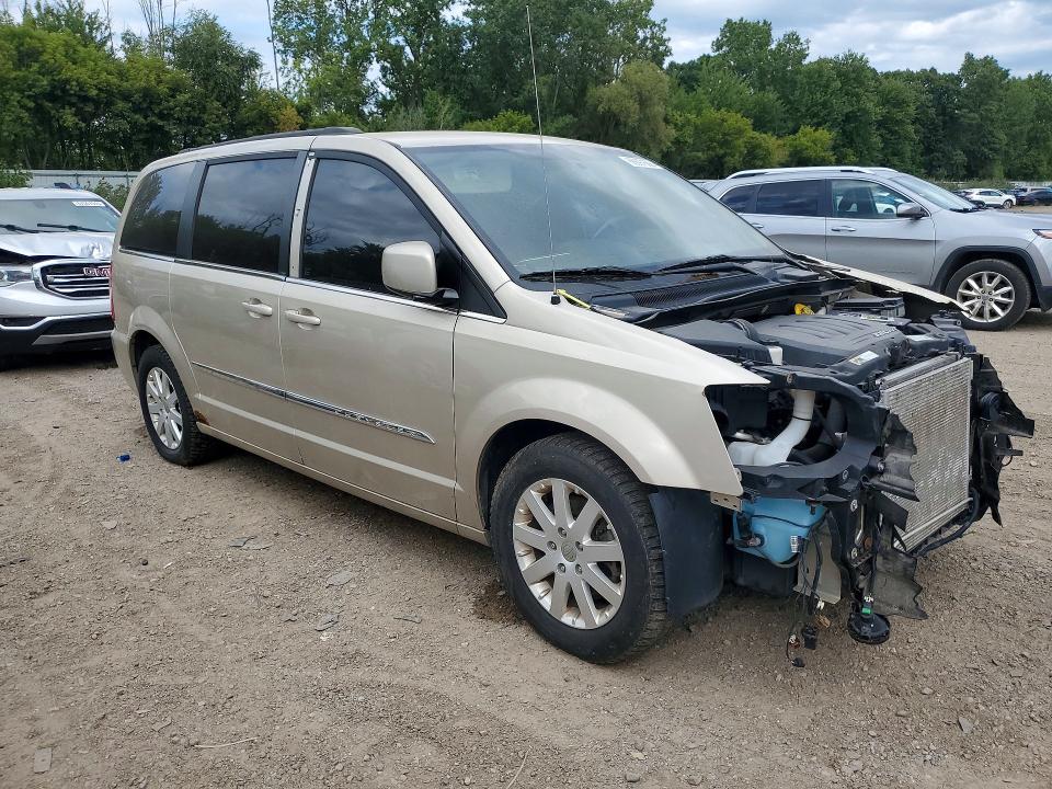 66897686 :رقم المزاد ، 2C4RC1BG2ER232143 vin ، 2014 Chrysler Town & Country مزاد بيع