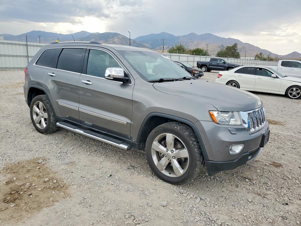 Продаж на аукціоні авто 2013 Jeep Grand Cherokee, vin: 1C4RJFCT0DC568122, номер лоту: 64819776