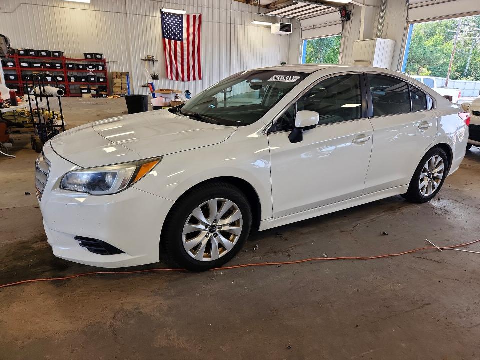 64578406 :رقم المزاد ، 4S3BNBC61F3022215 vin ، 2015 Subaru Legacy مزاد بيع
