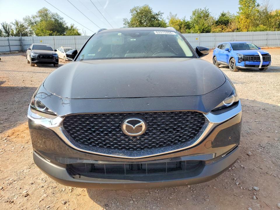2023 Mazda Cx-30 მანქანა იყიდება აუქციონზე, vin: 3MVDMBCM1PM555058, აუქციონის ნომერი: 63315906