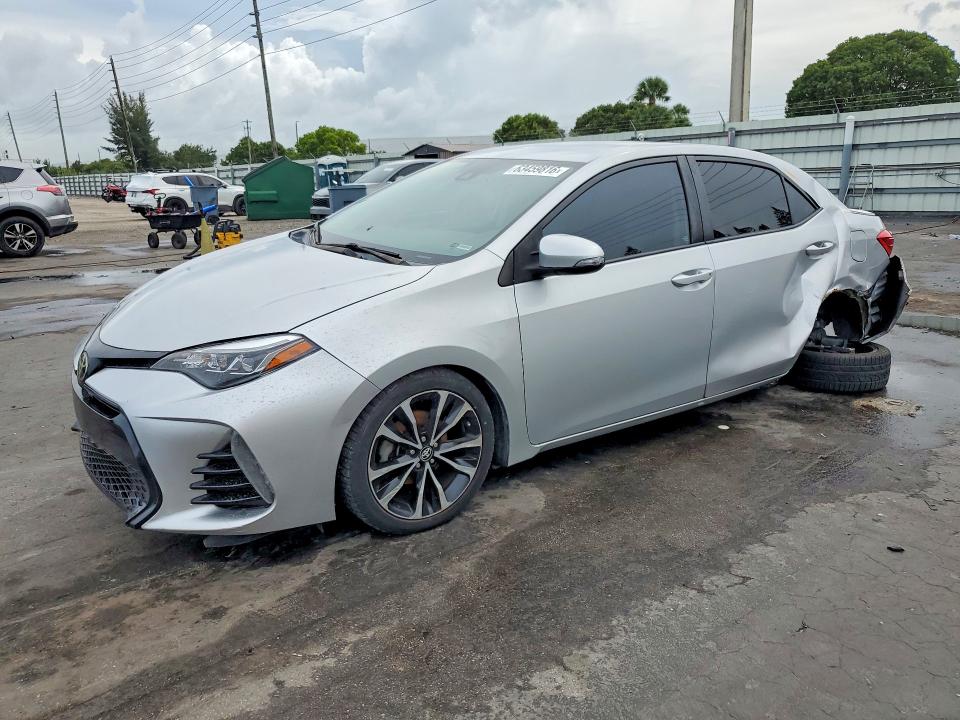 Продаж на аукціоні авто 2017 Toyota Corolla, vin: 5YFBURHE3HP655577, номер лоту: 63459816