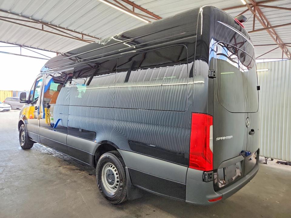 63660056 :رقم المزاد ، W1Z4KGHY0TT606570 vin ، 2026 Mercedes-benz Sprinter مزاد بيع