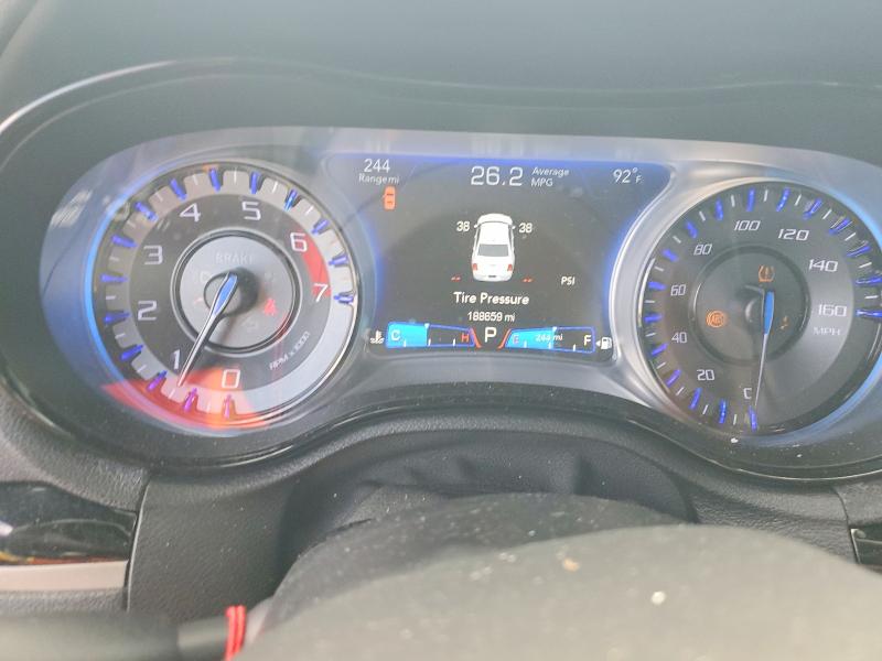 66664786 :رقم المزاد ، 2C3CCABT1HH646659 vin ، 2017 Chrysler 300 مزاد بيع