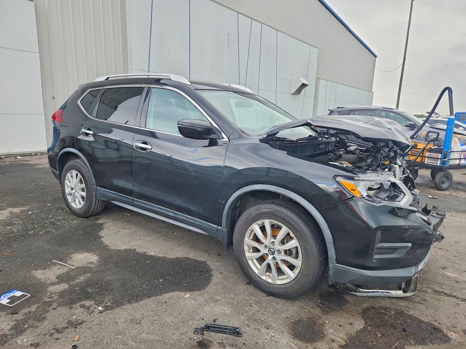 Продажа на аукционе авто 2018 Nissan Rogue, vin: KNMAT2MV5JP610112, номер лота: 66738326