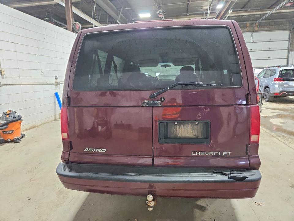 Auction sale of the 2002 Chevrolet Astro, vin: 1GNEL19X82B143943, lot number: 66179446