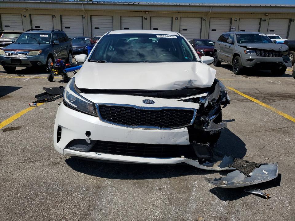 Продажа на аукционе авто 2018 Kia Forte, vin: 3KPFL4A71JE169764, номер лота: 65606906