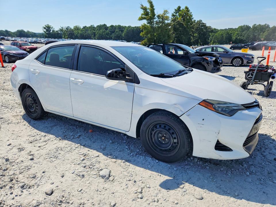 Aukcja sprzedaży 2018 Toyota Corolla, vin: 5YFBURHE0JP847187, numer aukcji: 65750296