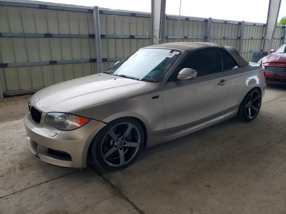 2010 Bmw 135 მანქანა იყიდება აუქციონზე, vin: WBAUN9C58AVK41451, აუქციონის ნომერი: 63445016