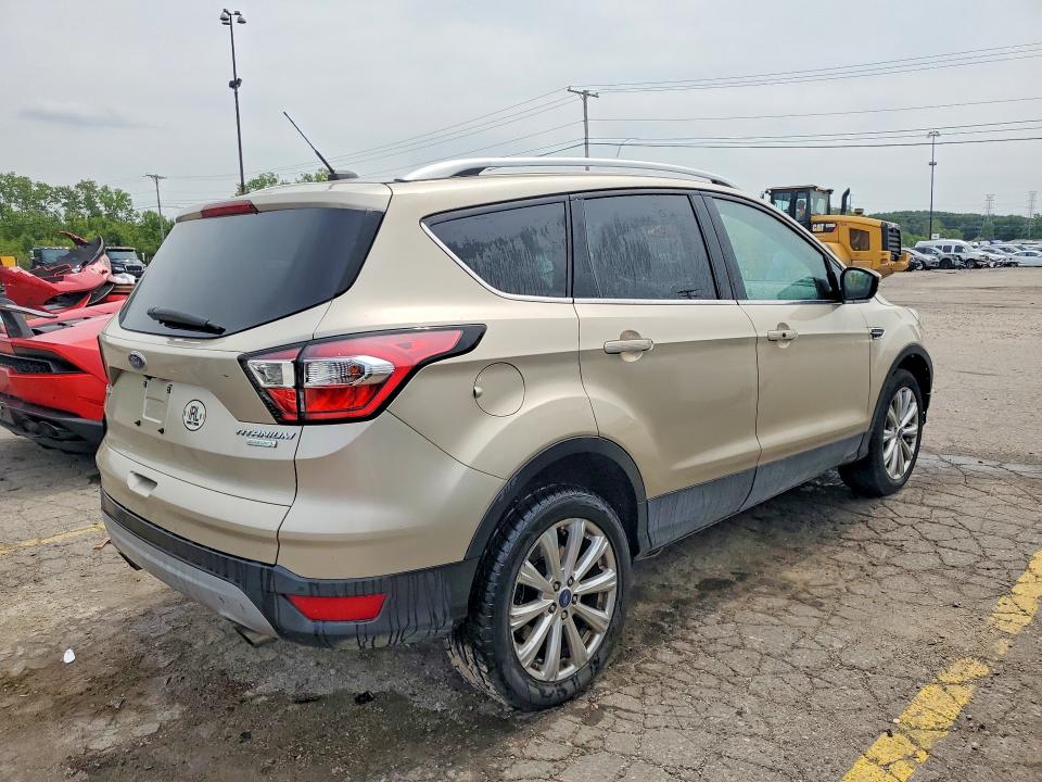 Продажа на аукционе авто 2017 Ford Escape, vin: 1FMCU0JD8HUC64358, номер лота: 64398066