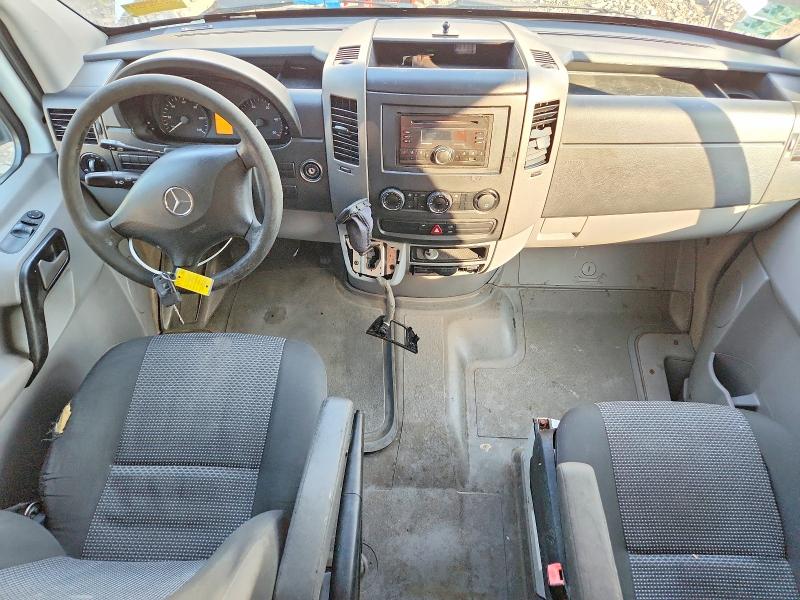 2010 Mercedes-benz Sprinter მანქანა იყიდება აუქციონზე, vin: WD3PE7CC9A5479029, აუქციონის ნომერი: 65790076
