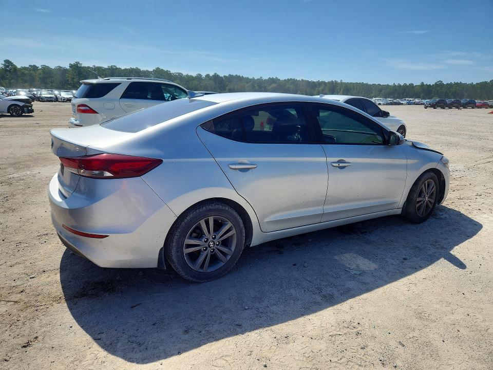 2018 Hyundai Elantra მანქანა იყიდება აუქციონზე, vin: 5NPD84LF8JH267263, აუქციონის ნომერი: 64256246