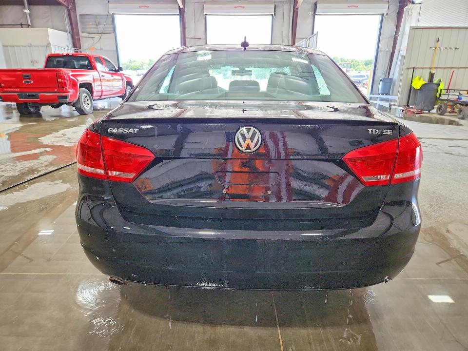 2013 Volkswagen Passat მანქანა იყიდება აუქციონზე, vin: 1VWBN7A36DC102397, აუქციონის ნომერი: 65636666