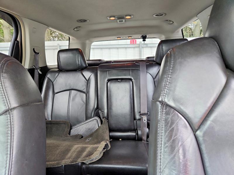 64391296 :رقم المزاد ، 1GKER23728J274083 vin ، 2008 Gmc Acadia مزاد بيع