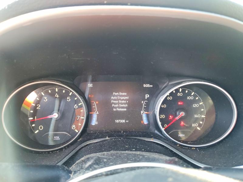 66907326 :رقم المزاد ، 3C4NJDBBXJT402122 vin ، 2018 Jeep Compass مزاد بيع