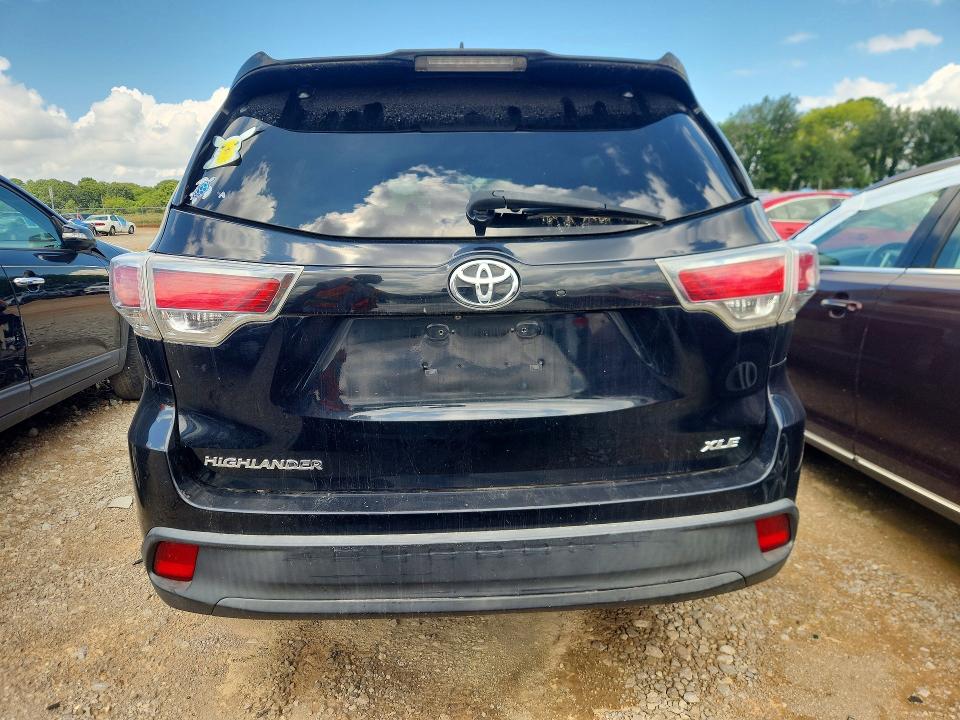 63873526 :رقم المزاد ، 5TDKKRFH5ES031429 vin ، 2014 Toyota Highlander مزاد بيع