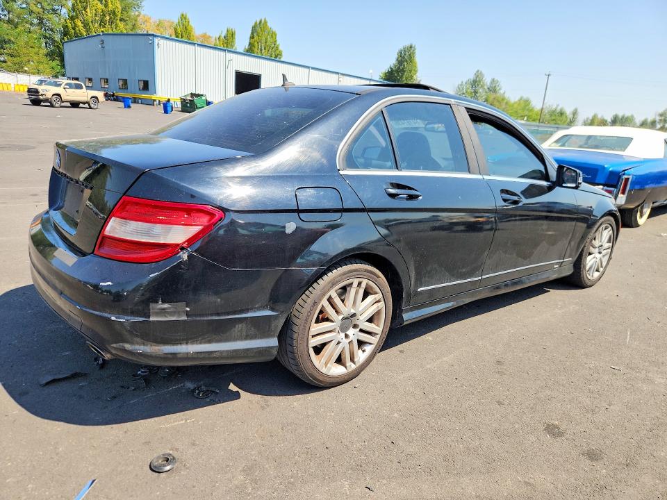 64167436 :رقم المزاد ، WDDGF5EB8AR109653 vin ، 2010 Mercedes-benz C مزاد بيع