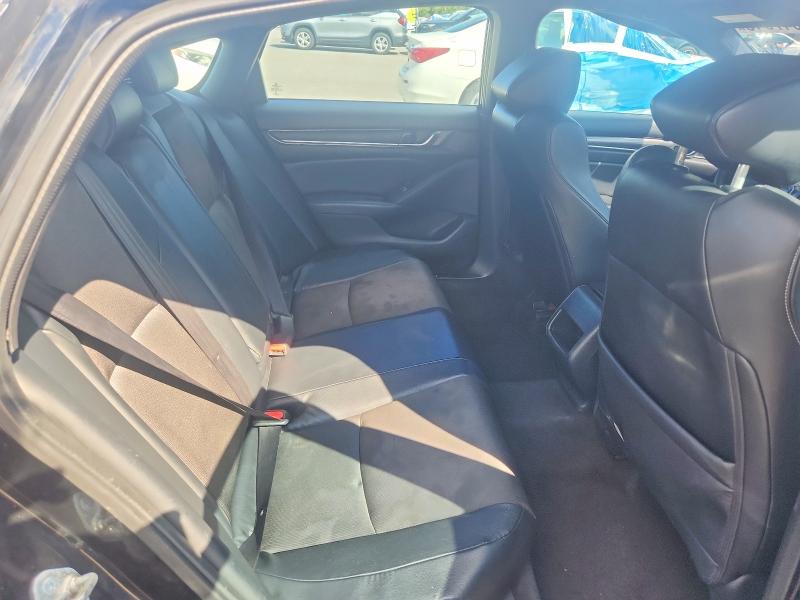Aukcja sprzedaży 2018 Honda Accord, vin: 1HGCV1F33JA172378, numer aukcji: 66547046