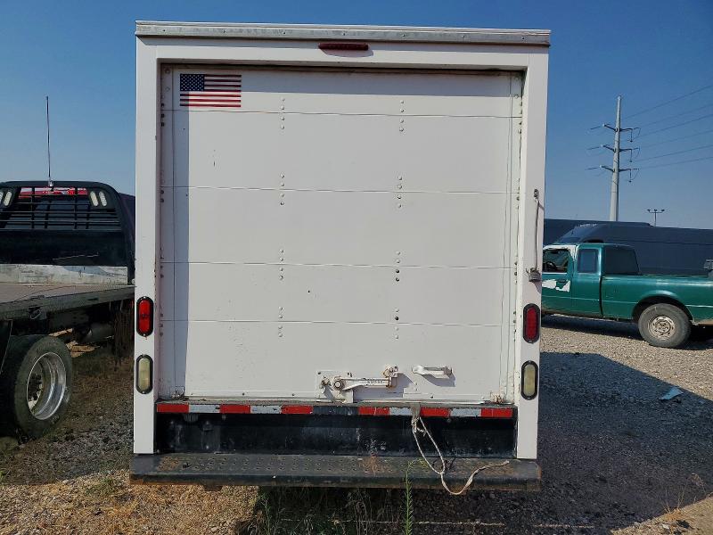 58158136 :رقم المزاد ، 1GD072CF8F1181211 vin ، 2015 Gmc Savana مزاد بيع